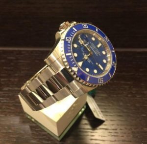 The lxuury fake Rolex Submariner Date 116619LB watches are made from white gold.