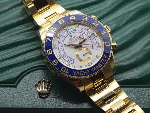 The water resistant replica watches are made from gold.