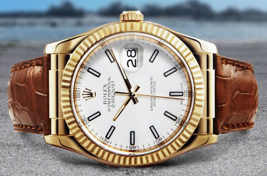With the concise dial, the Datejust has been offered with ultra legibility.