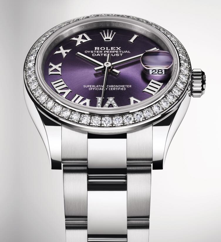 The purple dial fake watch has Roman numerals.